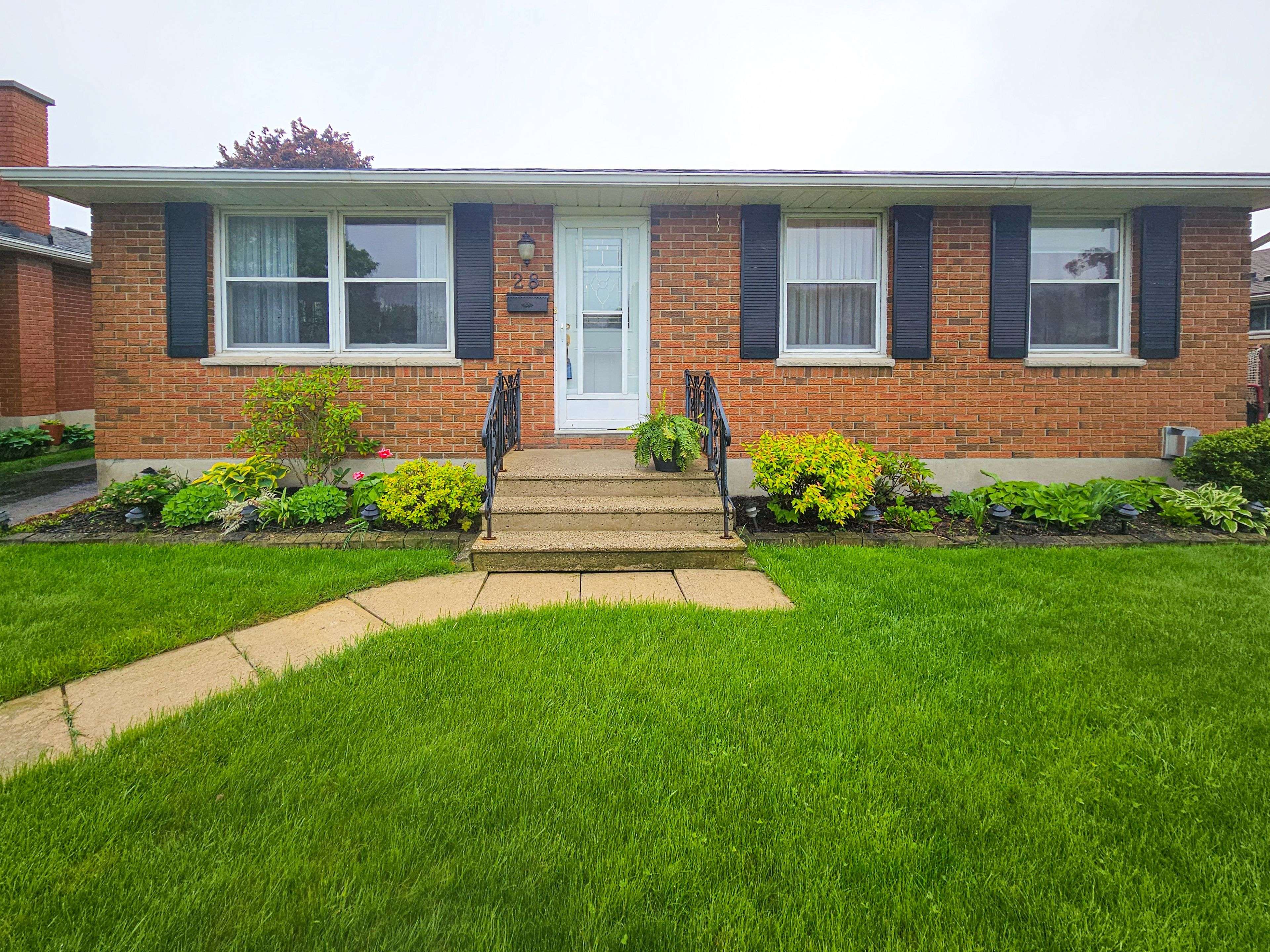 St. Thomas, ON N5R 5L1,28 Raven AVE