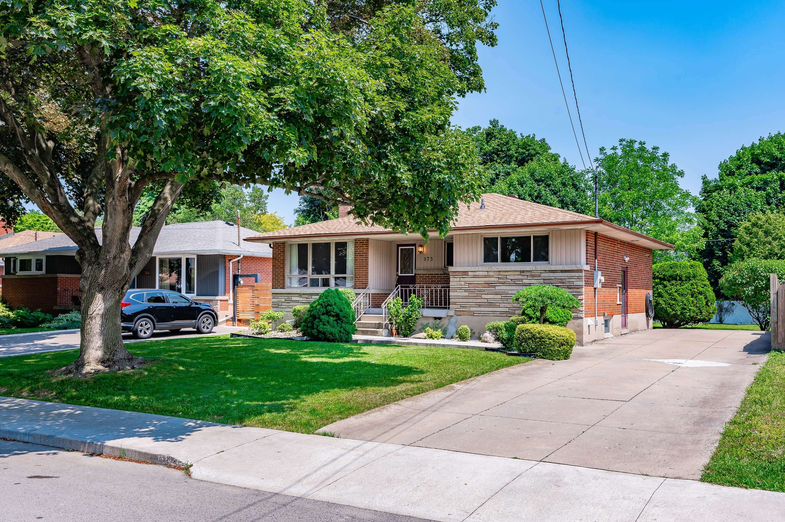 Hamilton, ON L9C 4H9,173 West 19th ST