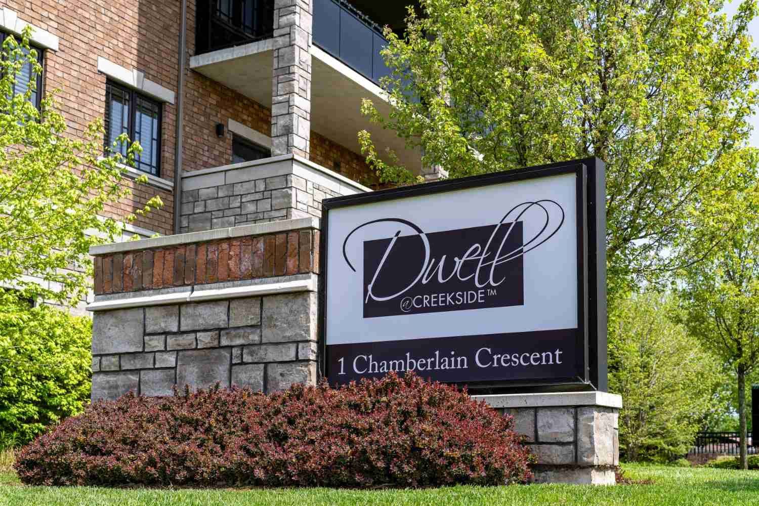 Collingwood, ON L9Y 0X7,1 Chamberlain CRES #304