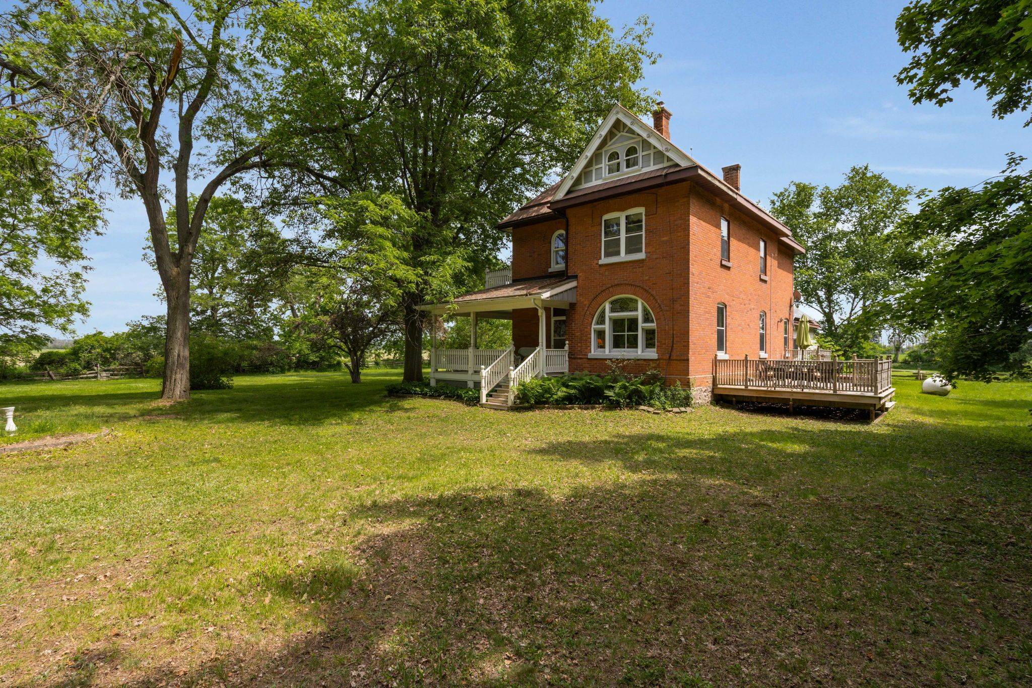 Springwater, ON L0L 1P0,1407 Flos 8 RD W