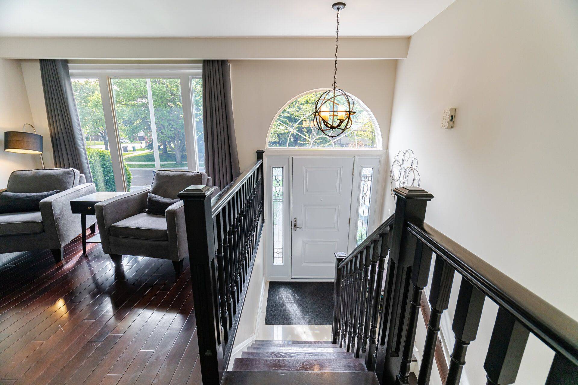 Mississauga, ON L5N 2A4,2753 Inlake CT