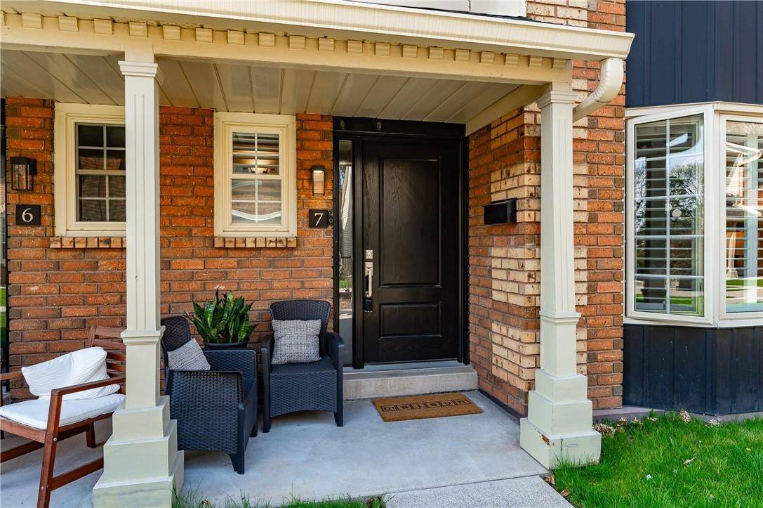 Burlington, ON L7T 4J6,955 King RD #7