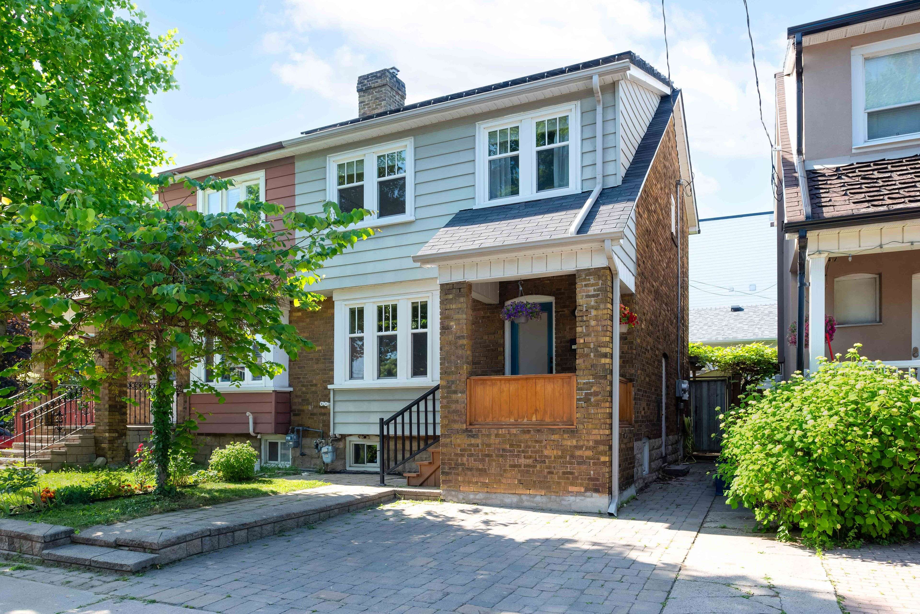 Toronto W03, ON M6E 1J3,70 Goodwood AVE