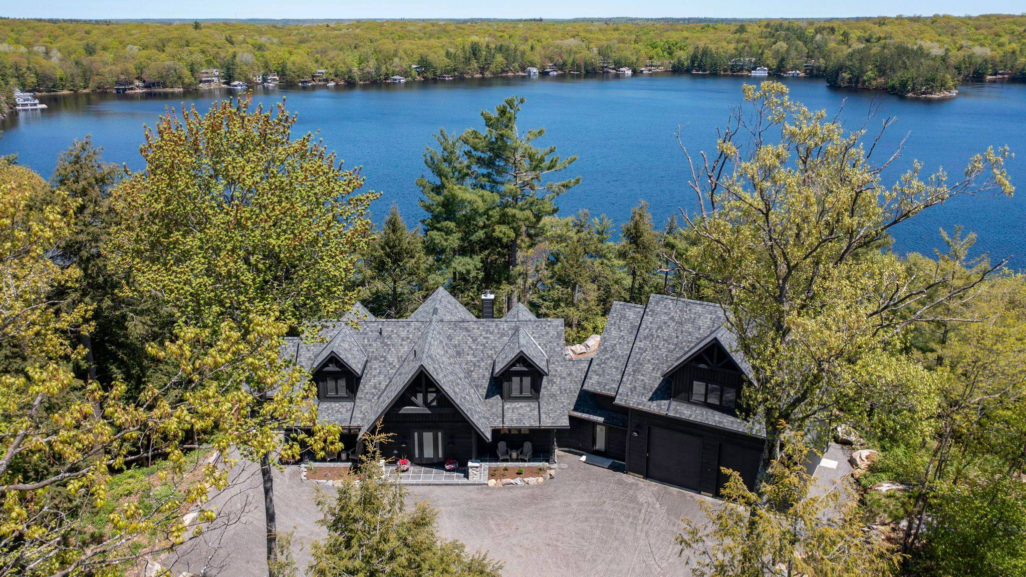 Muskoka Lakes, ON P0B 1J0,1211 Foreman RD #44