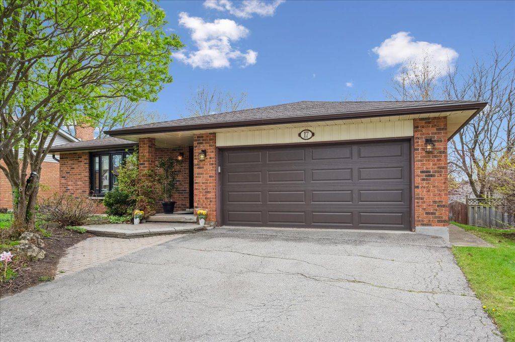 Guelph, ON N1G 4M1,17 Brazolot DR