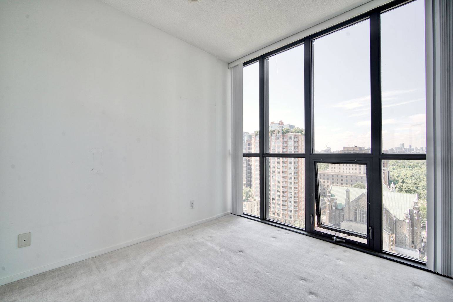 Toronto C08, ON M4Y 0A9,101 Charles ST E #1610