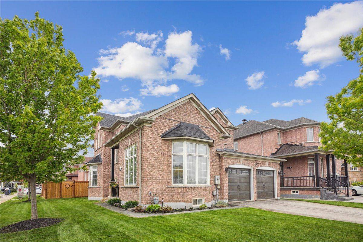 Brampton, ON L6P 1P1,52 Goreridge CRES
