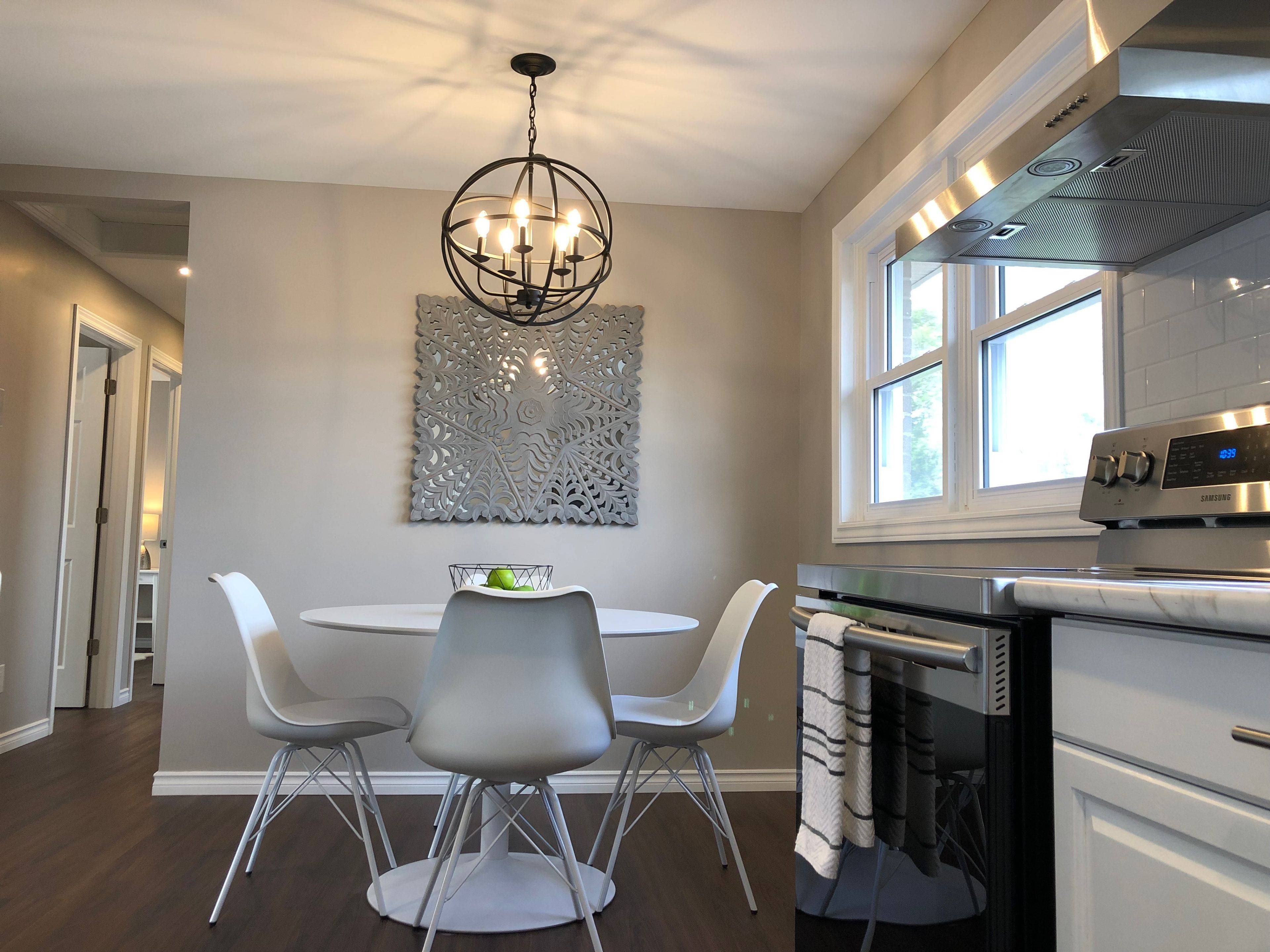 Belleville, ON K8P 2R2,84 Maple DR