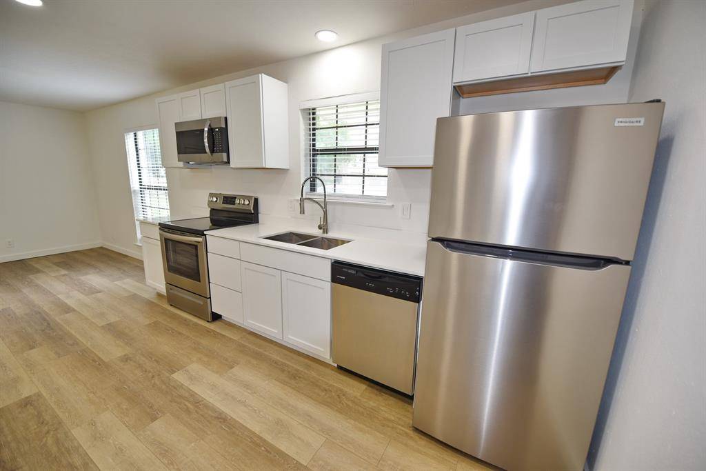 Dallas, TX 75219,4033 Gilbert Avenue #101