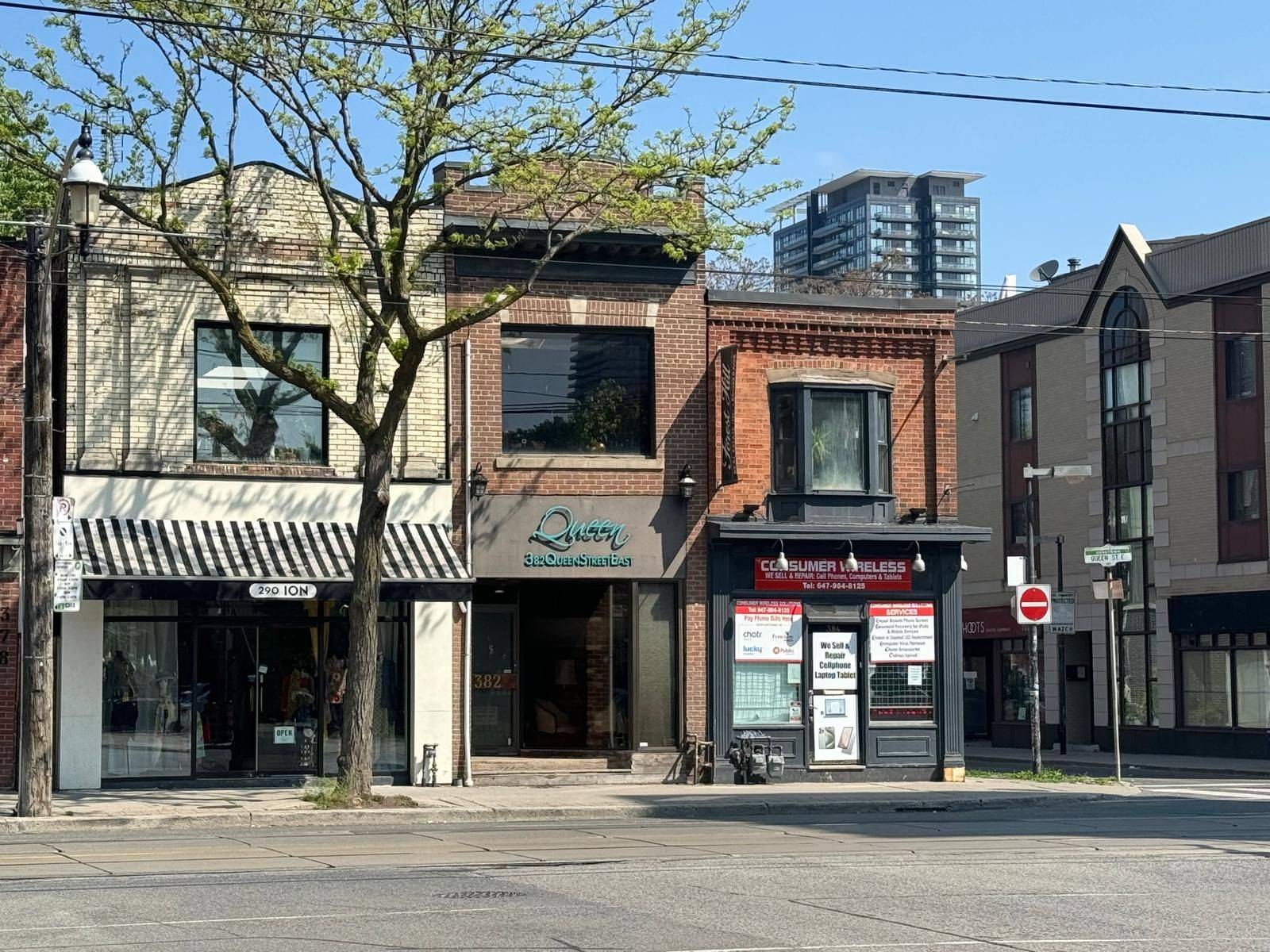 Toronto C08, ON M5A 1T1,384 Queen ST E