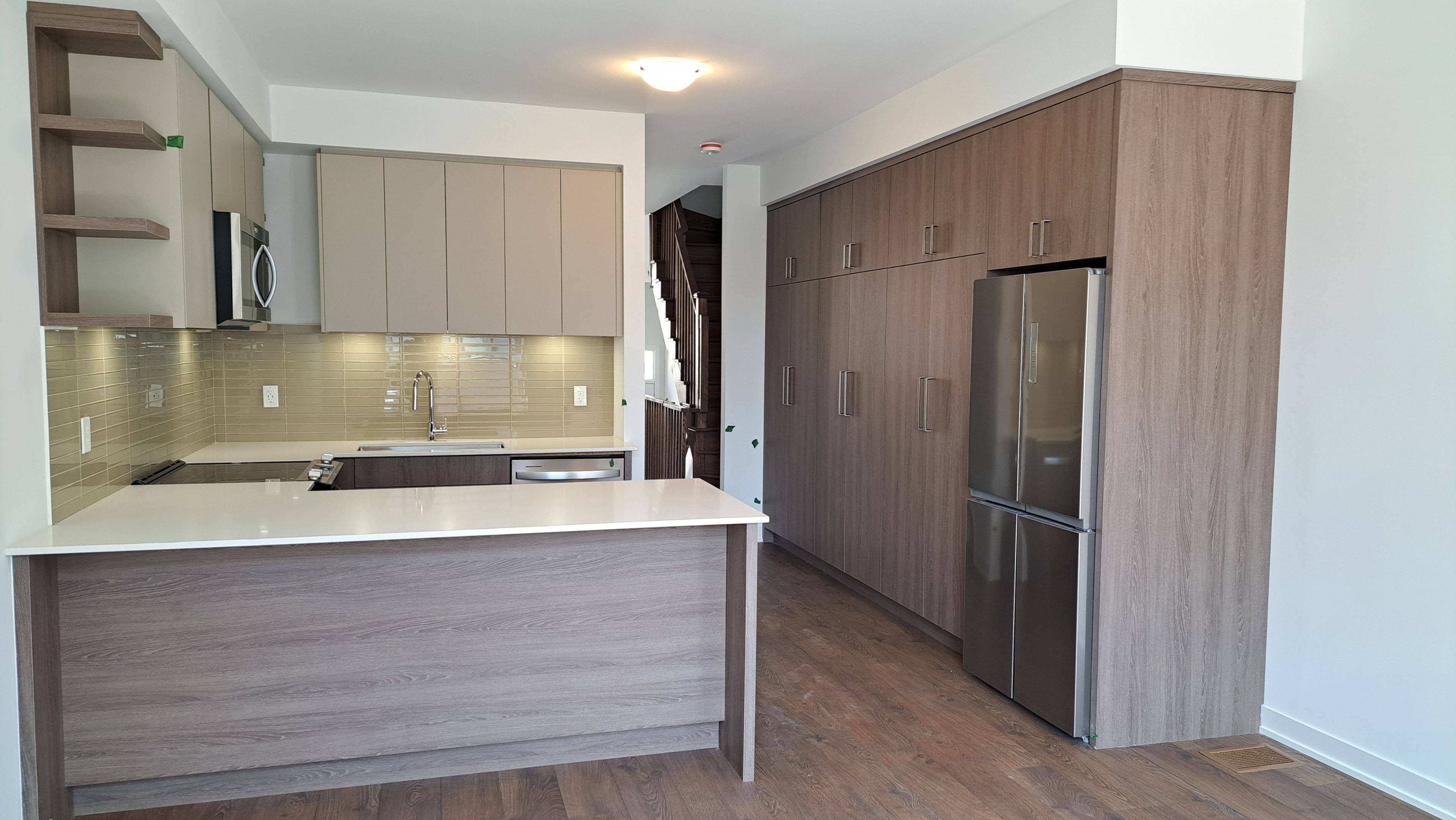 Toronto C04, ON M6A 0E2,113 Green Gardens BLVD
