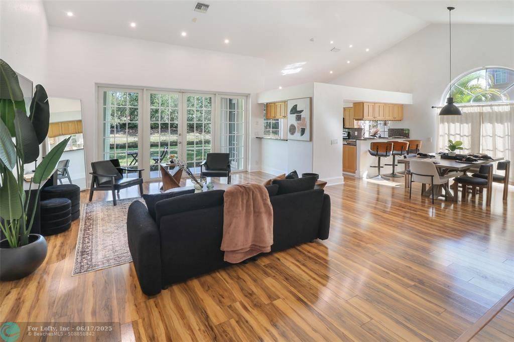 Weston, FL 33326,505 SPINNAKER DR