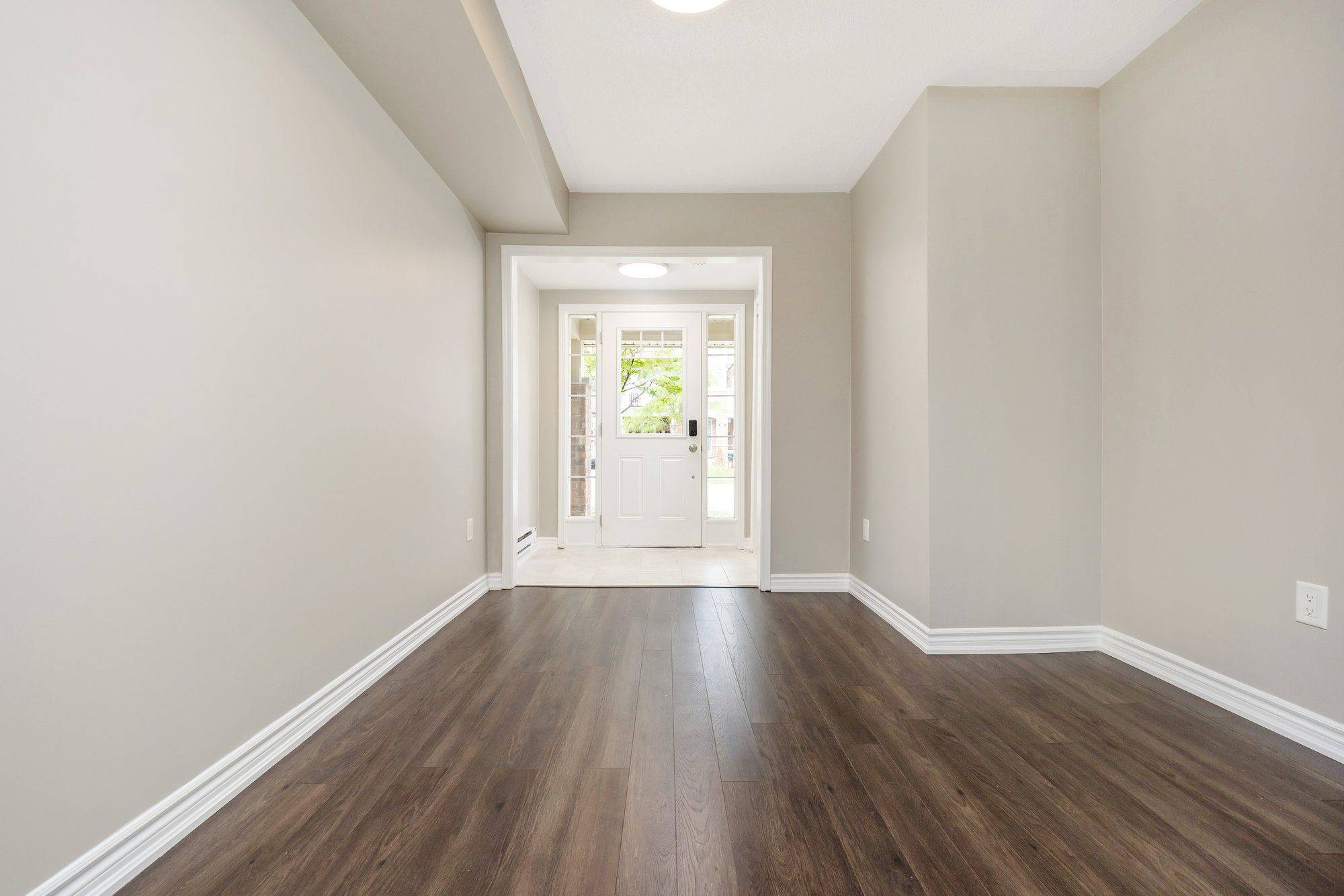 Milton, ON L9E 0A3,1573 Leblanc CT