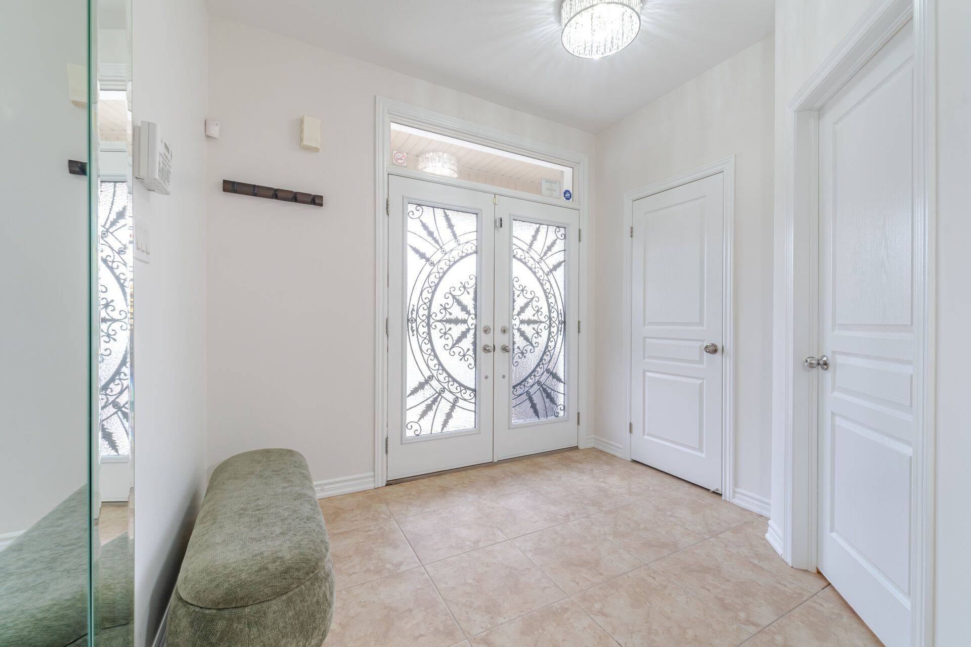 Brampton, ON L6Y 5Z5,65 Monkton CIR