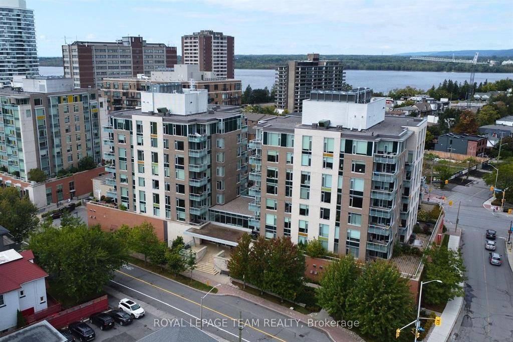 Carlingwood - Westboro And Area, ON K2A 1R7,575 Byron AVE #413