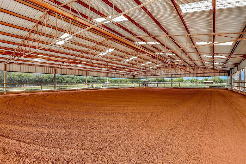 Gainesville, TX 76240,277 County Road 182