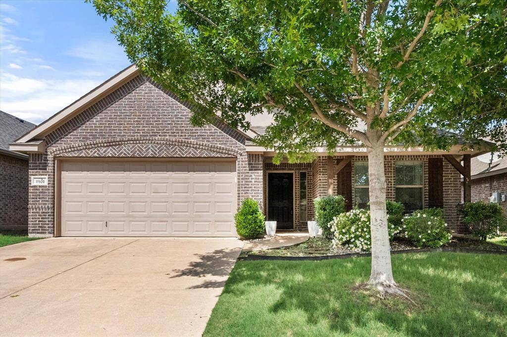 Burleson, TX 76028,11920 Longstone Drive