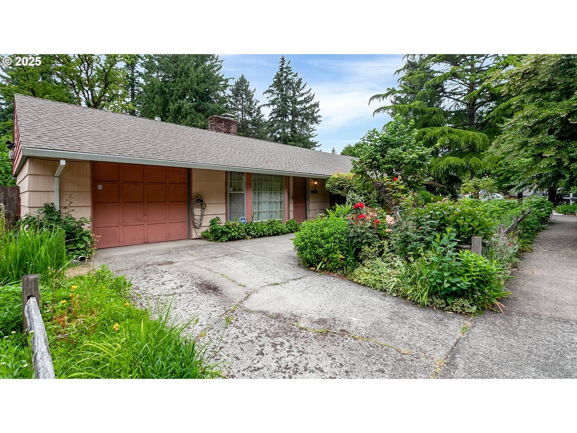 Portland, OR 97236,14933 SE GLADSTONE ST