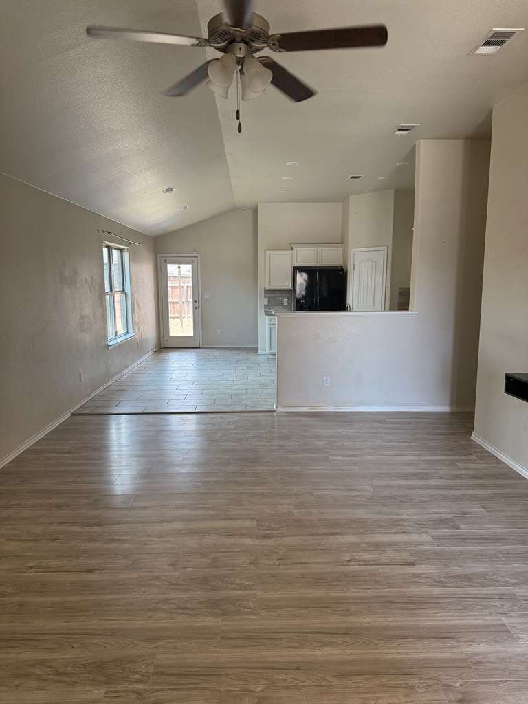 Odessa, TX 79765,9309 Sagebrush Ave