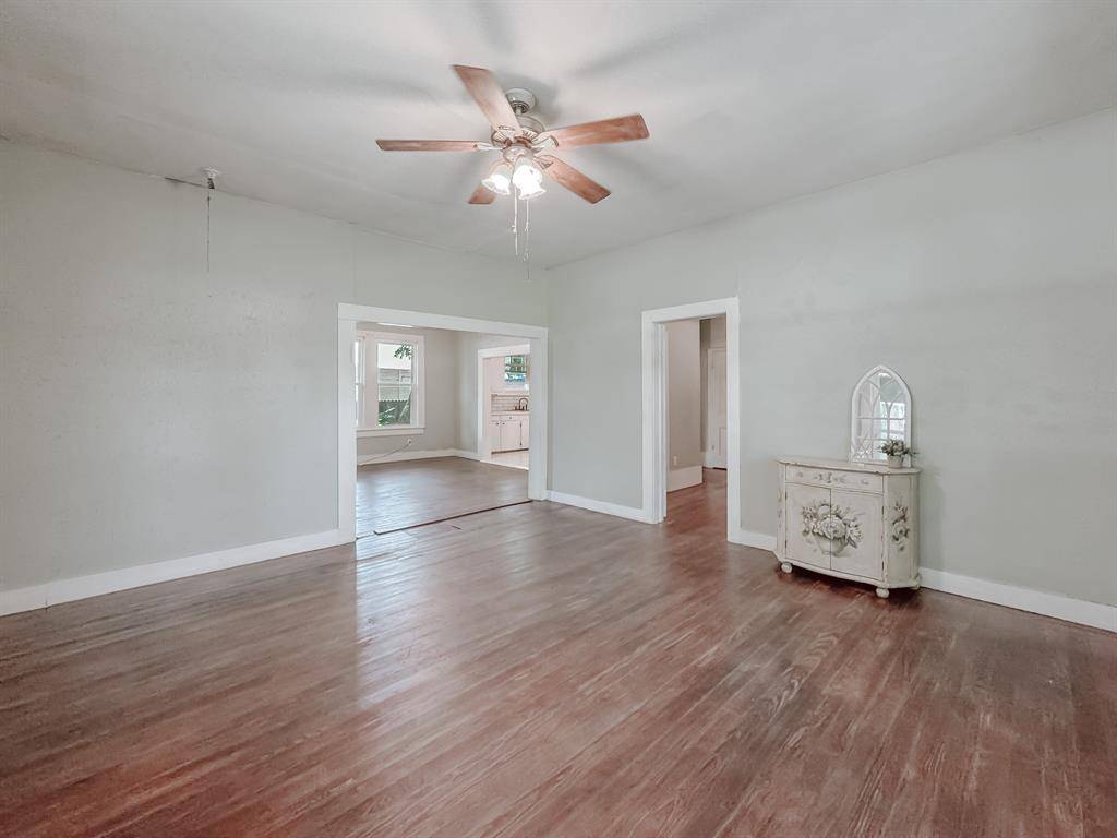Kerens, TX 75144,408 S Throckmorton Avenue