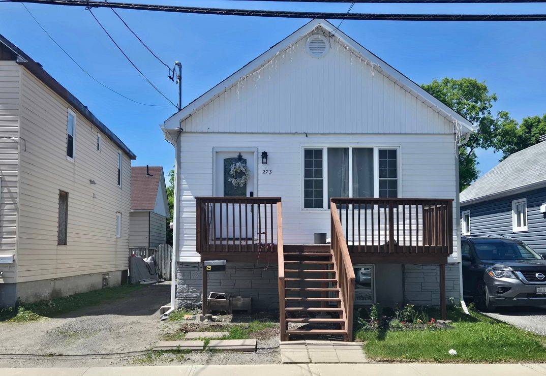 Timmins, ON P4N 6C2,273 Maple ST N