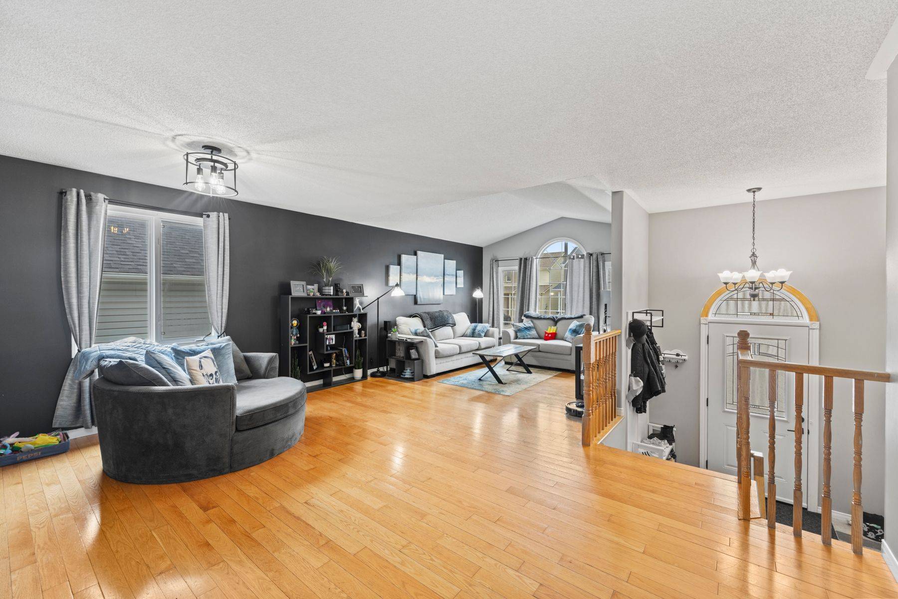 Kingston, ON K7K 7K6,1001 Bluffwood AVE