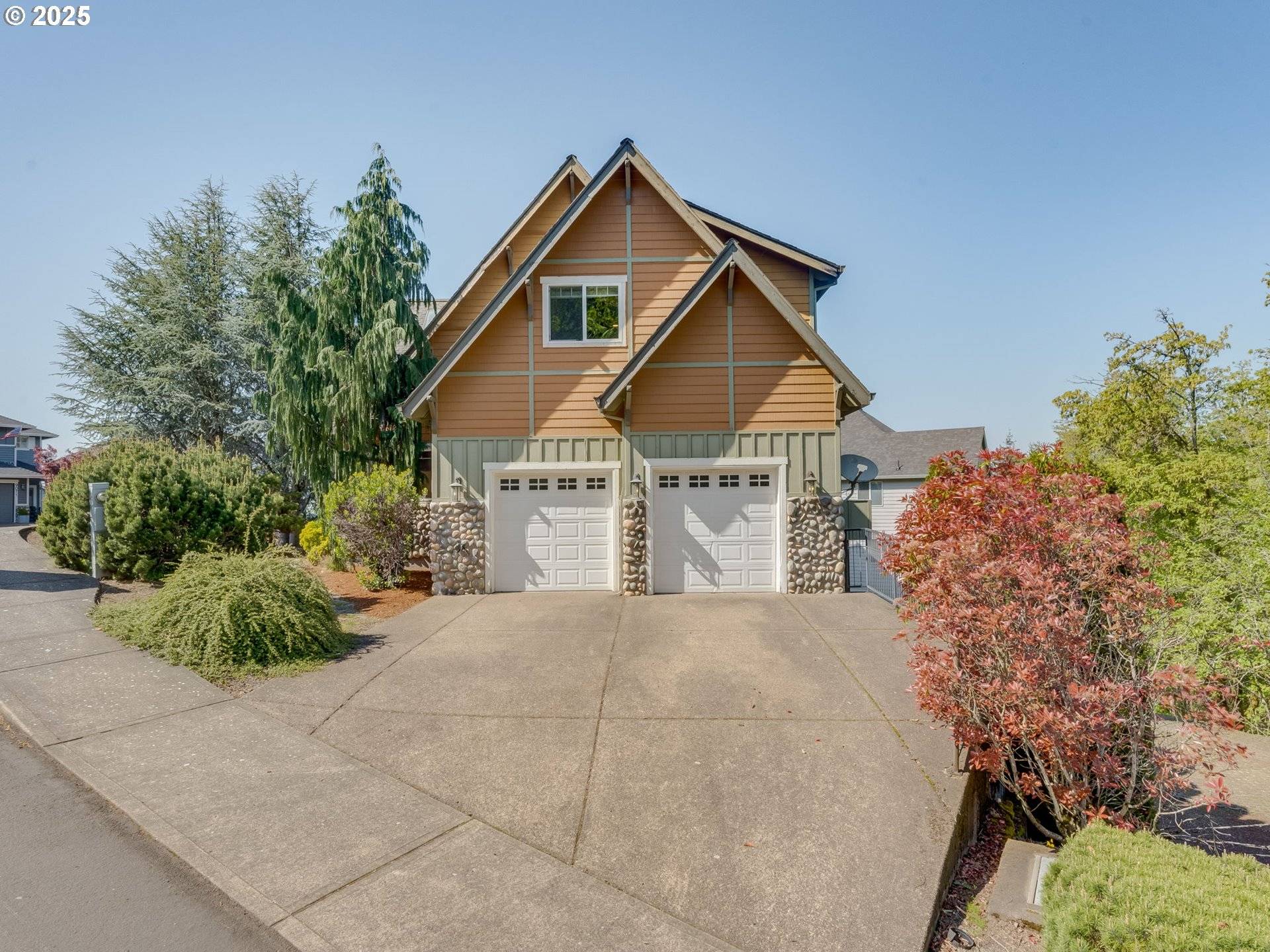 Happy Valley, OR 97086,10193 SE CRESCENT RIDGE LOOP
