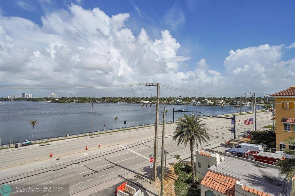 Hollywood, FL 33019,801 S OCEAN DR  #502