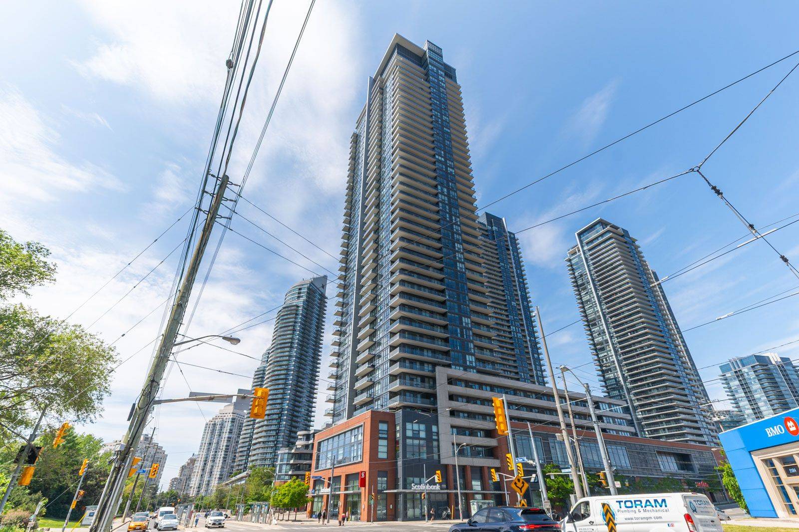 Toronto W06, ON M8V 1A4,2200 Lakeshore BLVD W #3506