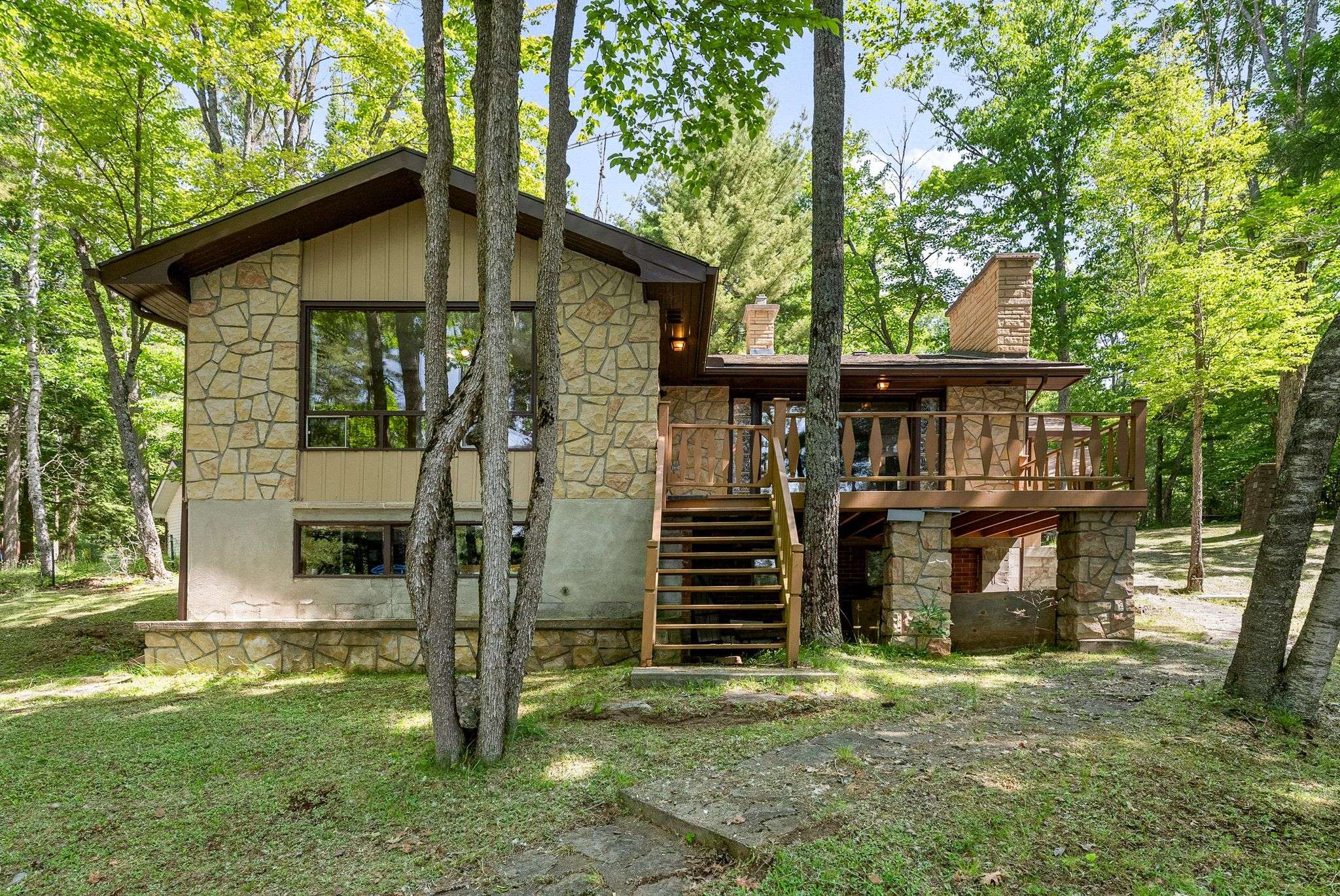 Greater Madawaska, ON K0J 2R0,5420 Centennial Lake RD