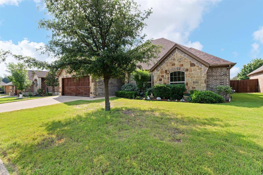 Granbury, TX 76048,906 Joshua Court