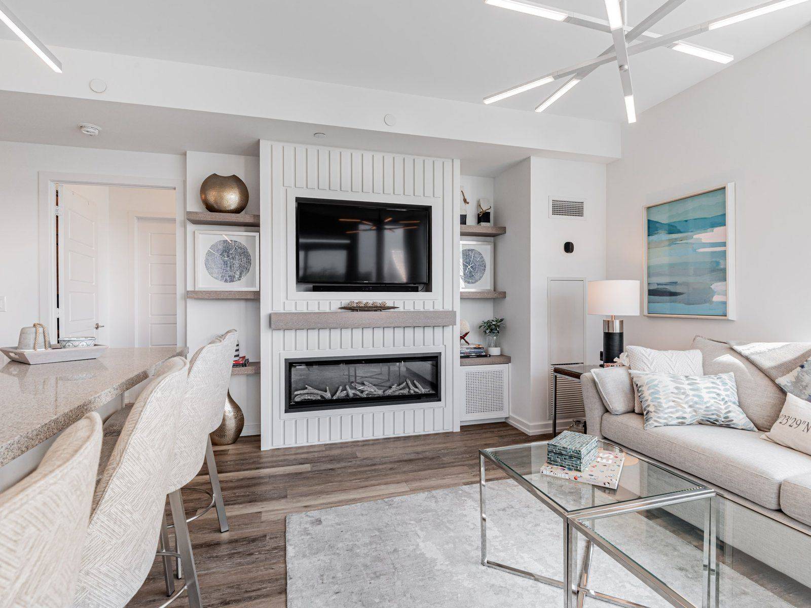Innisfil, ON L9S 0L9,241 Sea Ray AVE #A308