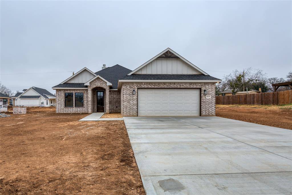 Jacksboro, TX 76458,1615 W College Street