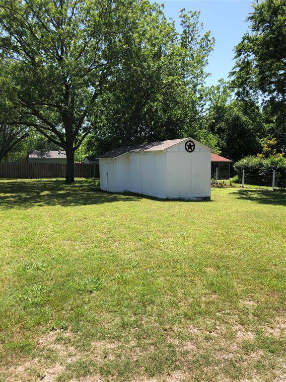 Desoto, TX 75115,608 SPINNER Road