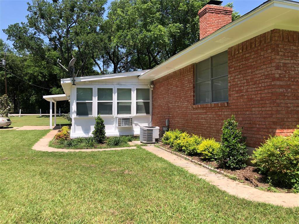 Desoto, TX 75115,608 SPINNER Road