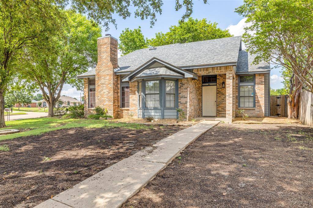 Arlington, TX 76001,861 Valleybrooke Drive