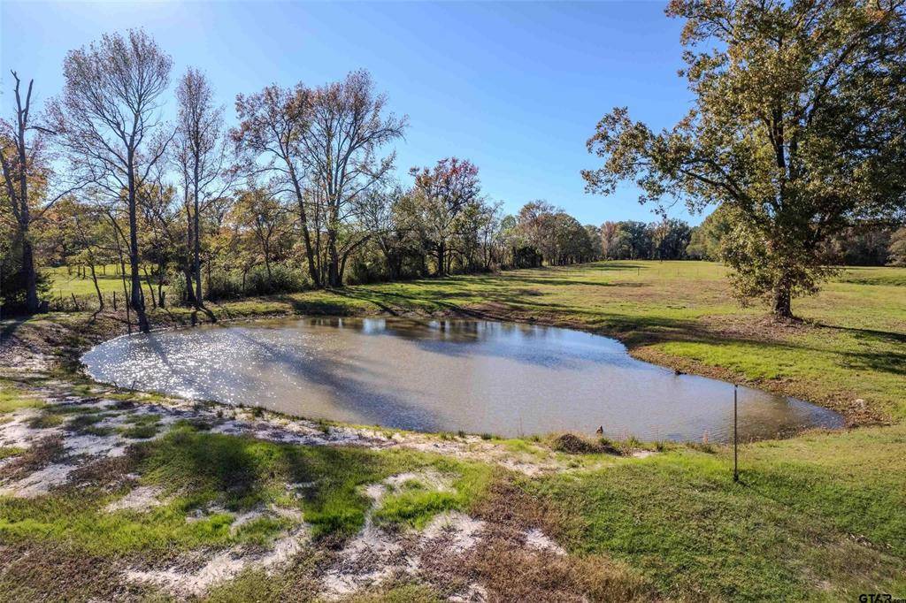 Talco, TX 75487,811 NW County Road 1050