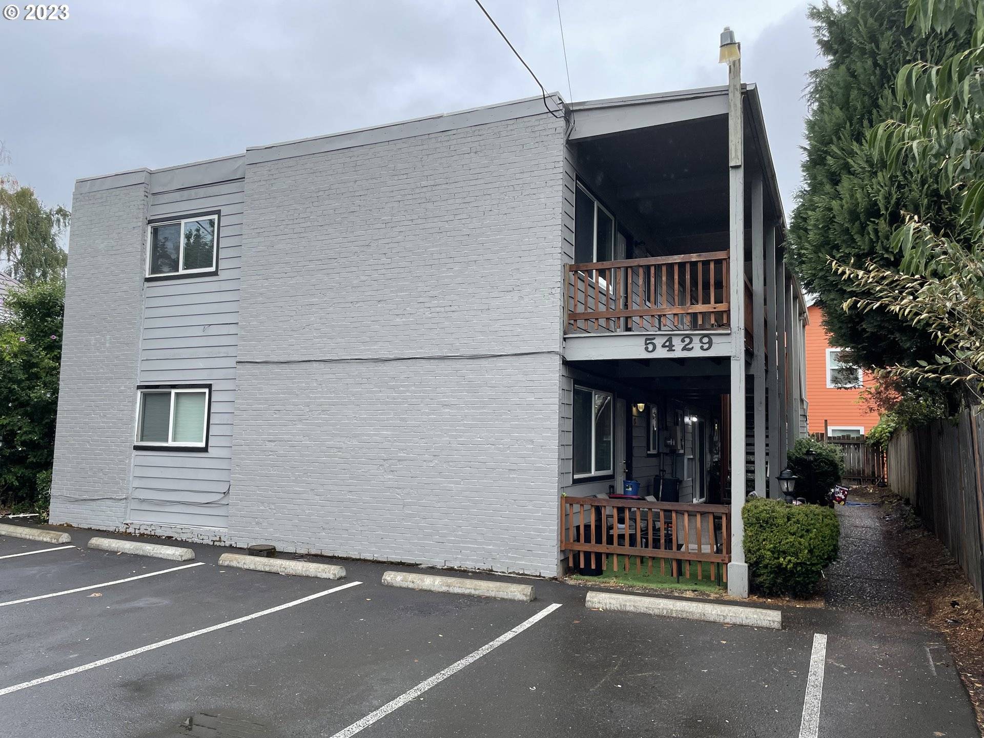 Portland, OR 97206,5429 SE RHONE ST