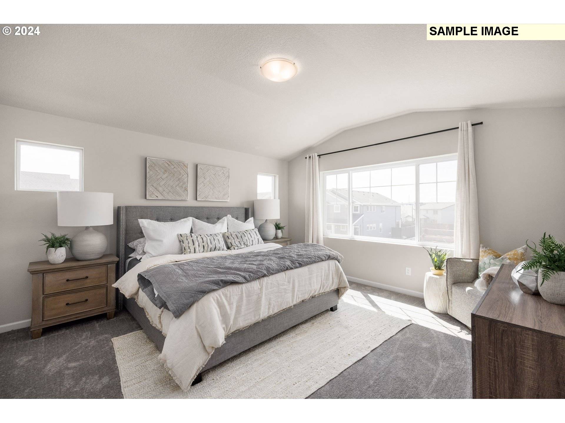 Tualatin, OR 97062,8810 SW Salinan St. #H319