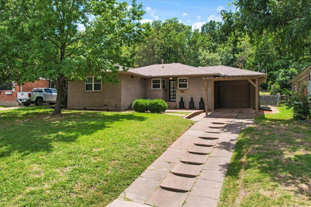 Sherman, TX 75092,702 Kessler Boulevard