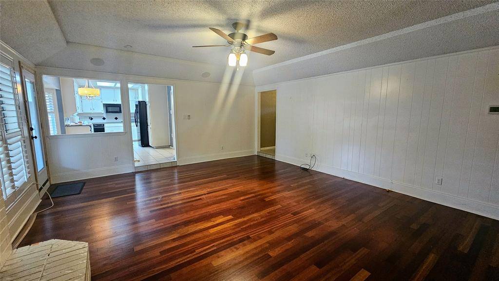 Euless, TX 76040,2529 Westpark Way Circle