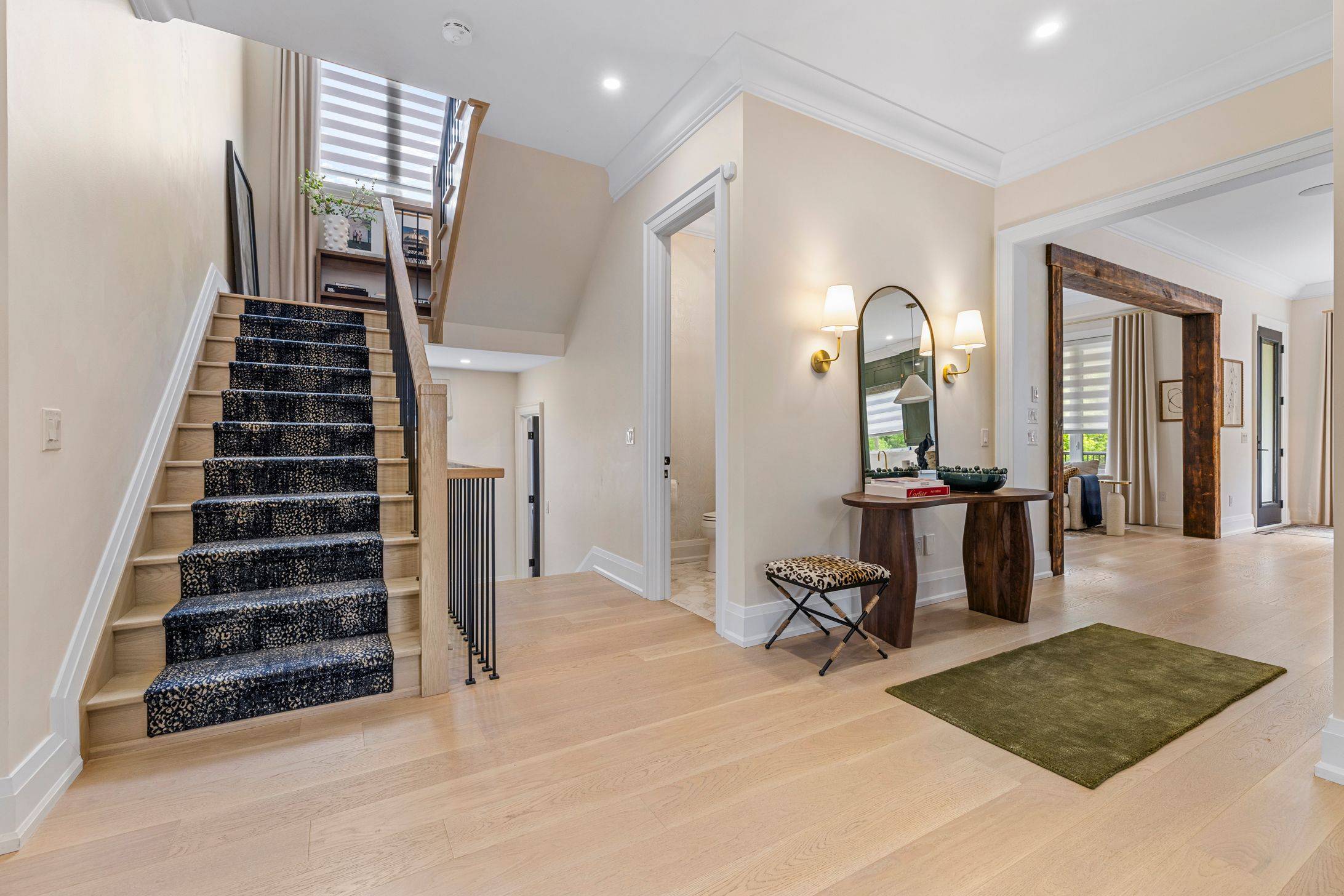 Whitchurch-stouffville, ON L4A 7X3,6077 Hillsdale DR