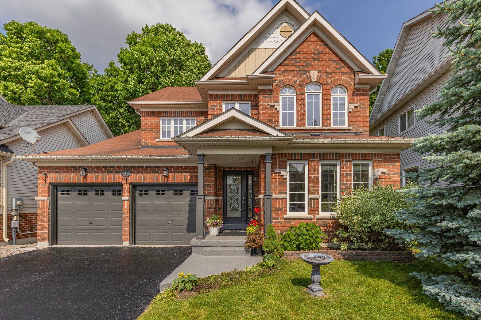 Barrie, ON L4M 7J2,103 Diana WAY