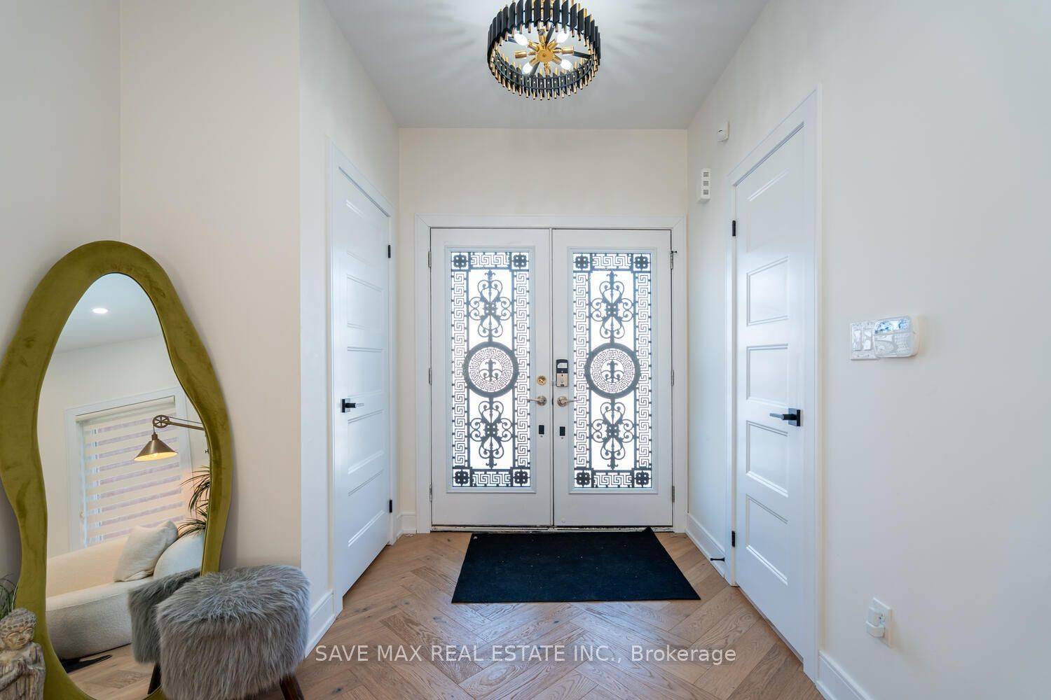 Brampton, ON L6X 0N9,233 Valleyway DR