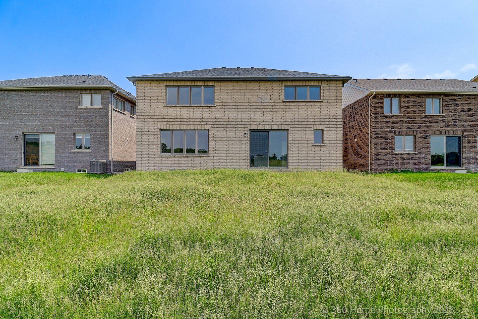 Centre Wellington, ON N1M 0K2,188 Rea DR