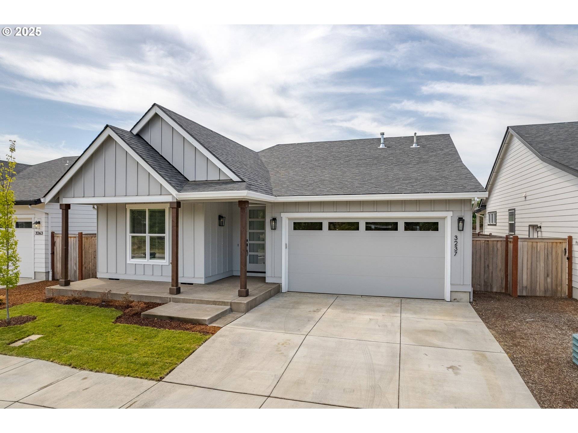 Springfield, OR 97478,3237 WILDFLOWER DR