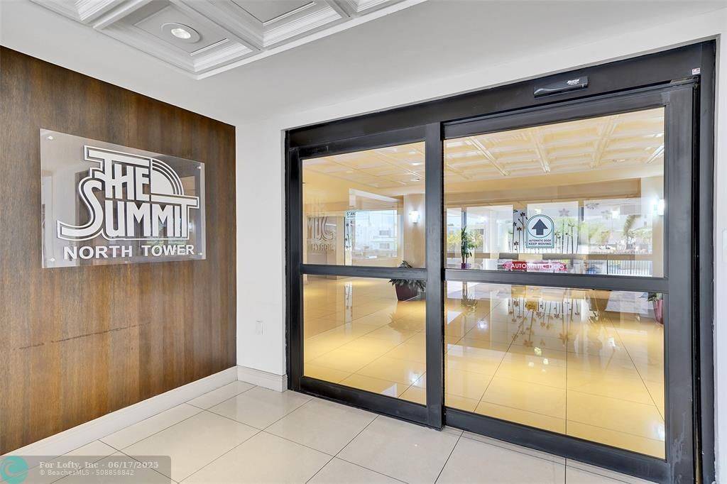 Hollywood, FL 33019,1201 S OCEAN DR  #612N