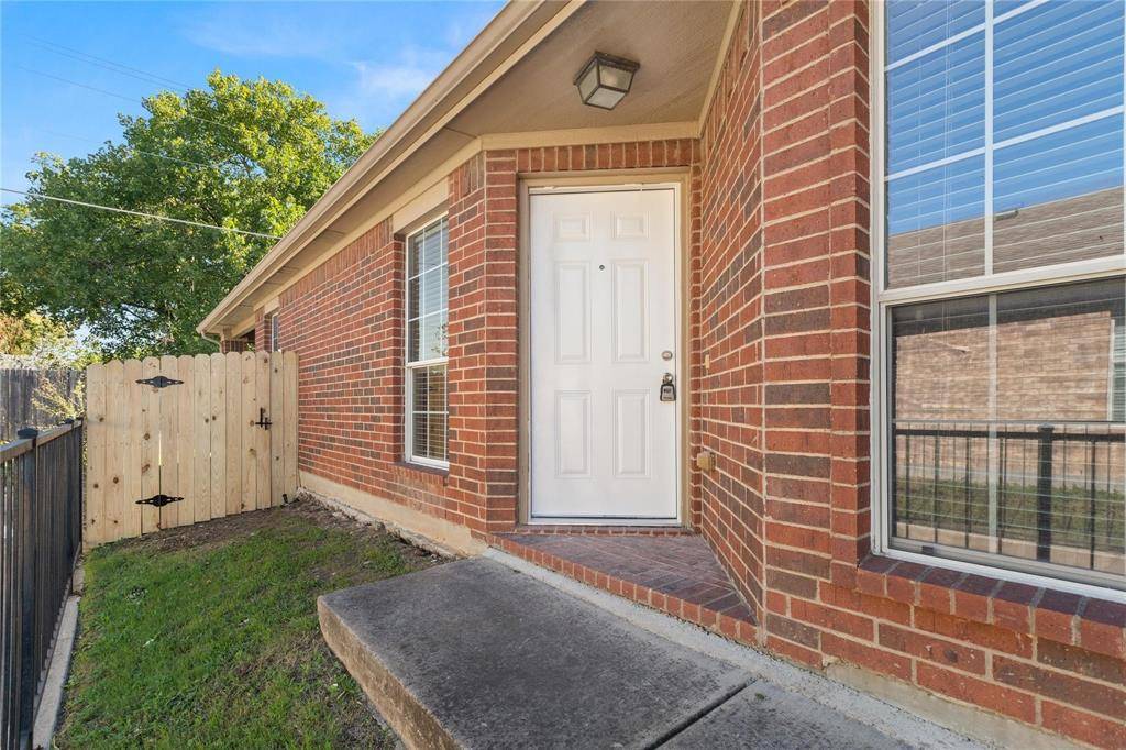 Fort Worth, TX 76131,5948 Melanie Drive