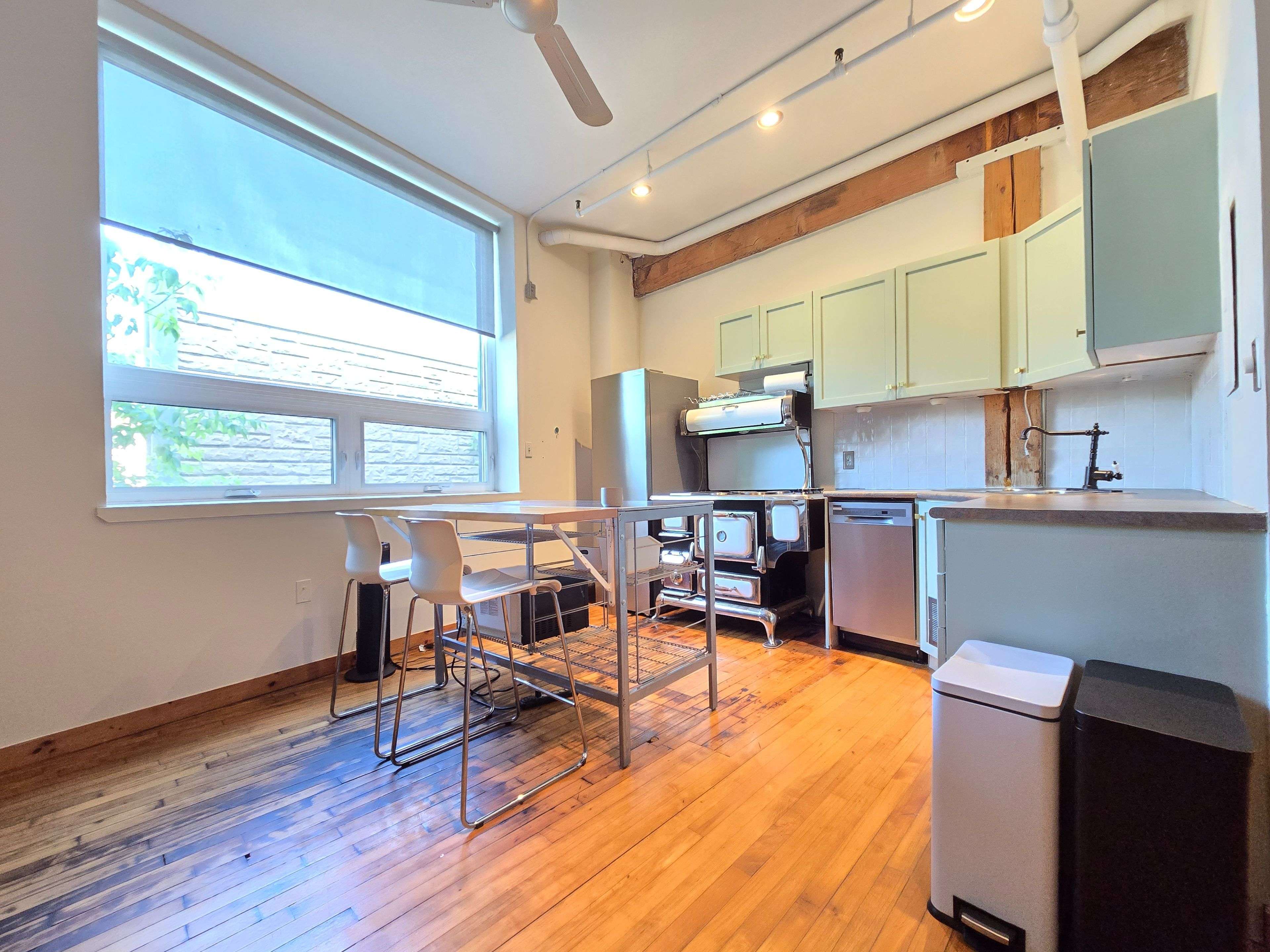 Toronto W03, ON M6N 3G8,121 Prescott AVE #12