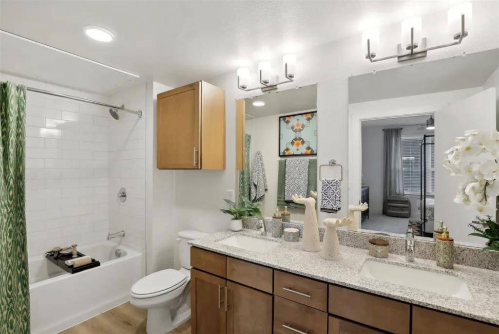 Mckinney, TX 75069,461 E Lamar Street #1167